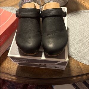 Dansko Berry black nubuck clogs